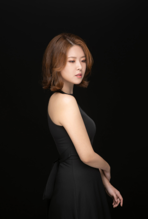 Woori Lee, Klavier Bild der Pianistin